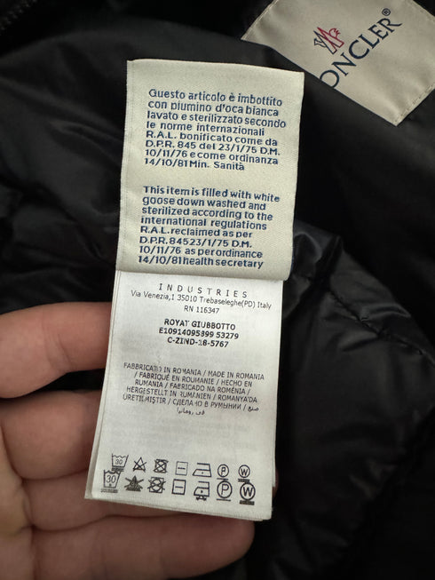 Moncler Jacket Royat size 3 black